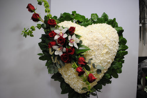 Coeur blanc et rouge